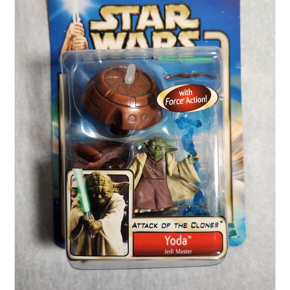 Star Wars Attack Of The Clones Yoda Jedi Master 2" Action Figure (Hasbro, 2002) - Picture 2 of 8